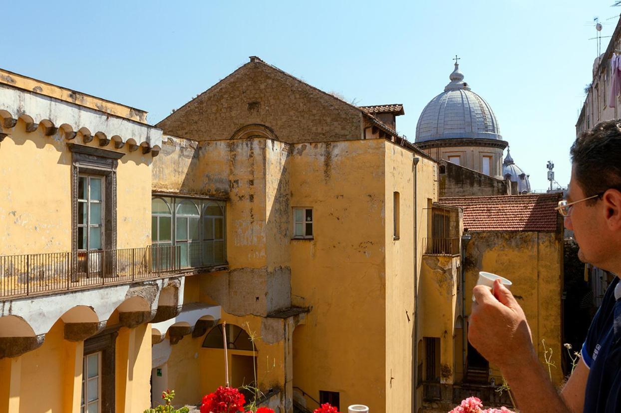 Donna Regina Dimora D'Epoca Apartment Naples Exterior photo